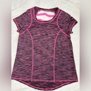 XERSION WOMEN'S PINK ATHLETIC TOP WITH STRAPS & DROPTAIL SIZE LARGE